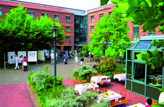 320px Hannover Atmosphaere3ret